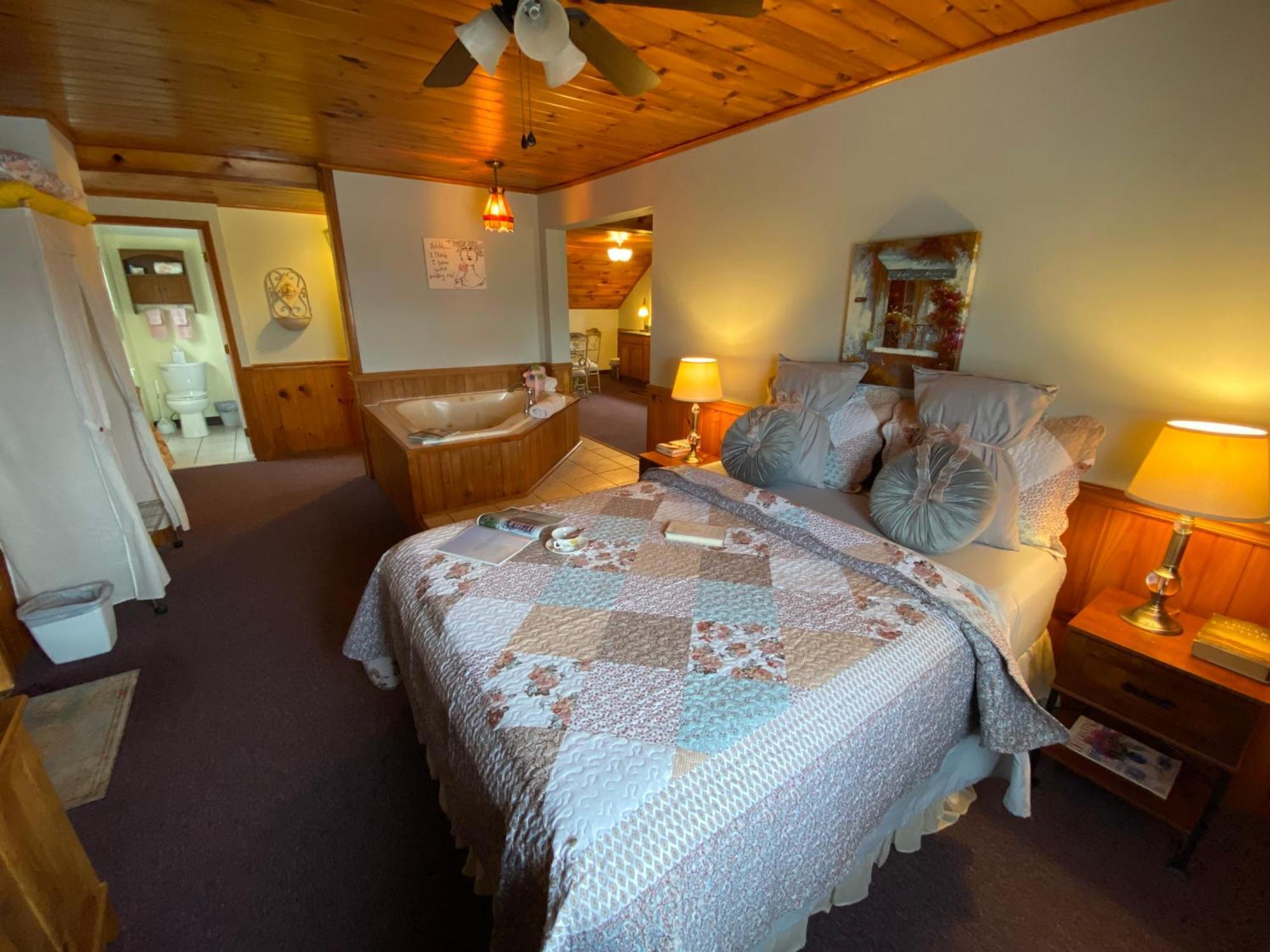 Savannah House Wine Country Inn&Cottages Himrod Bagian luar foto
