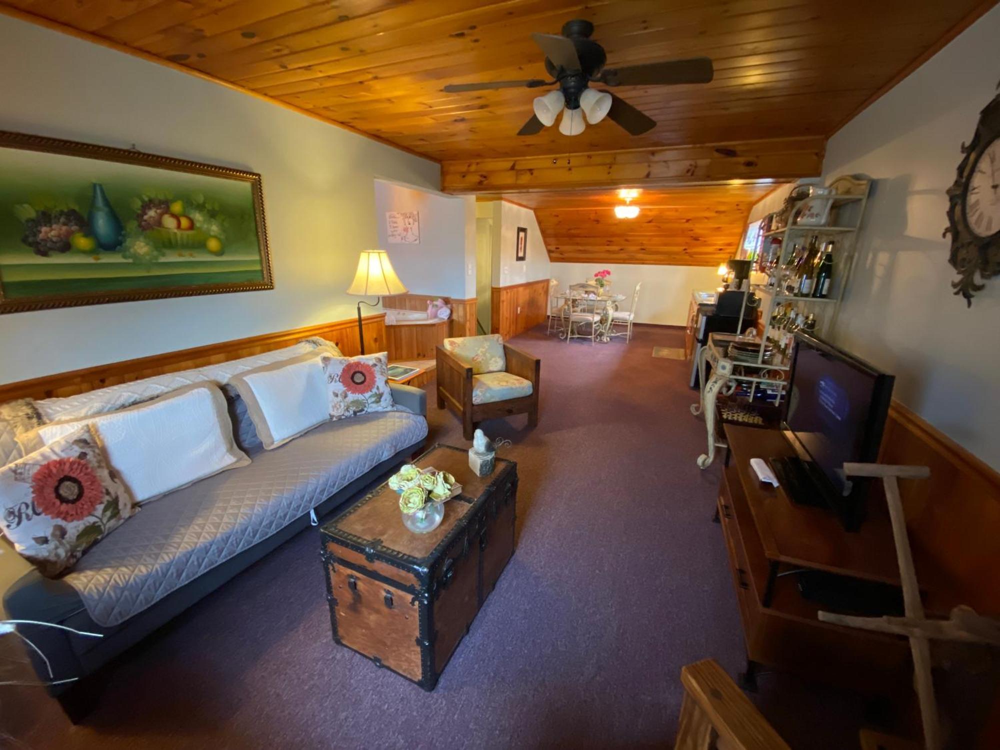 Savannah House Wine Country Inn&Cottages Himrod Bagian luar foto