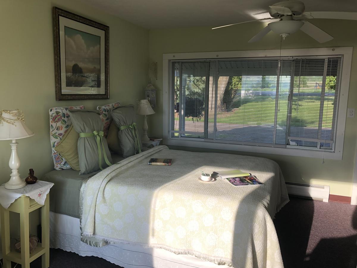 Savannah House Wine Country Inn&Cottages Himrod Bagian luar foto